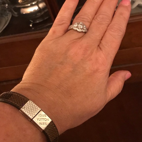 Louis Vuitton leather Damier bracelet - Picture 3 of 7
